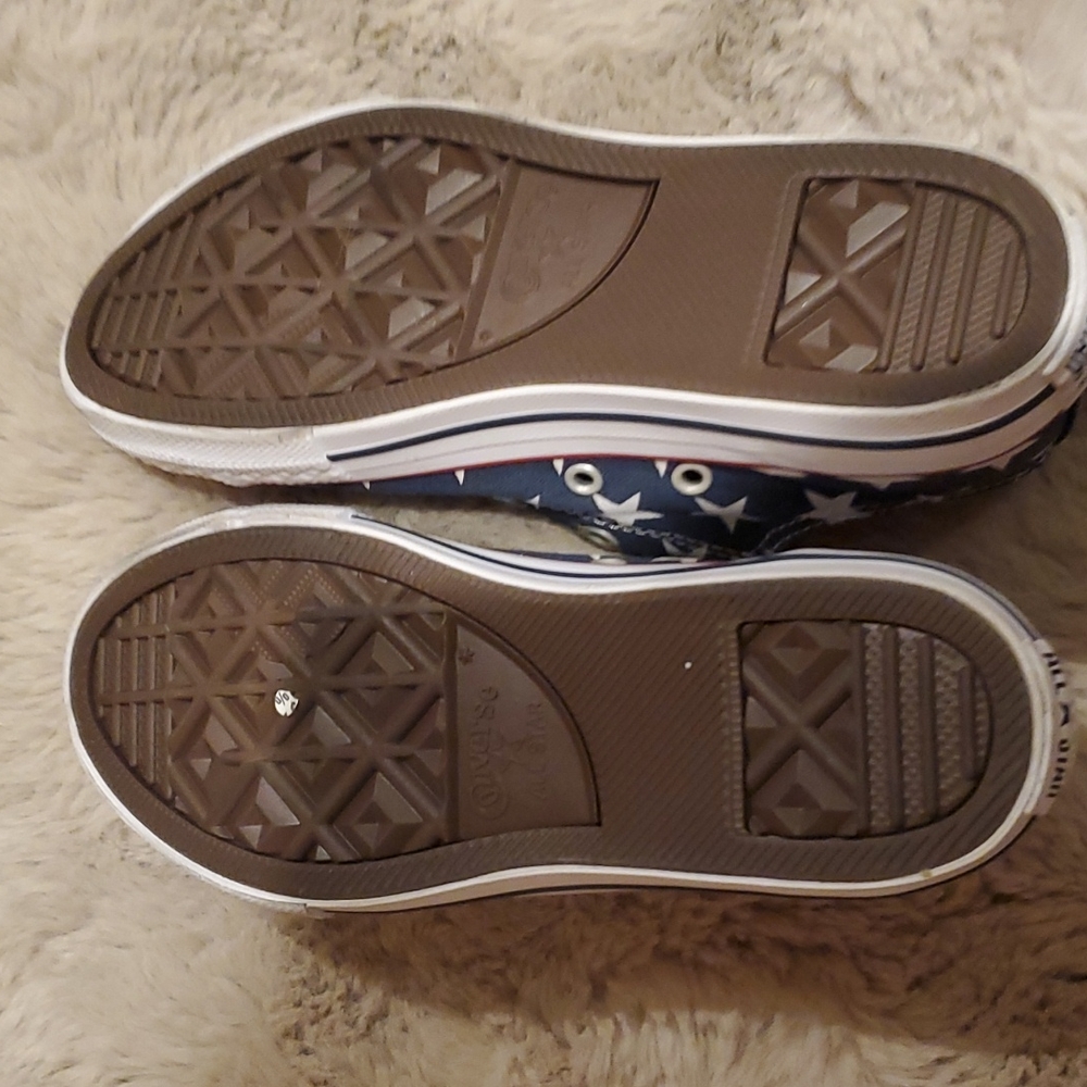 Shoes - Picture 3 of 4